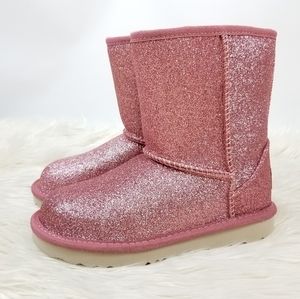 UGG Little Girl Kids Classic Short II Glitter Pink